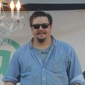 Meet your Posher, Tom